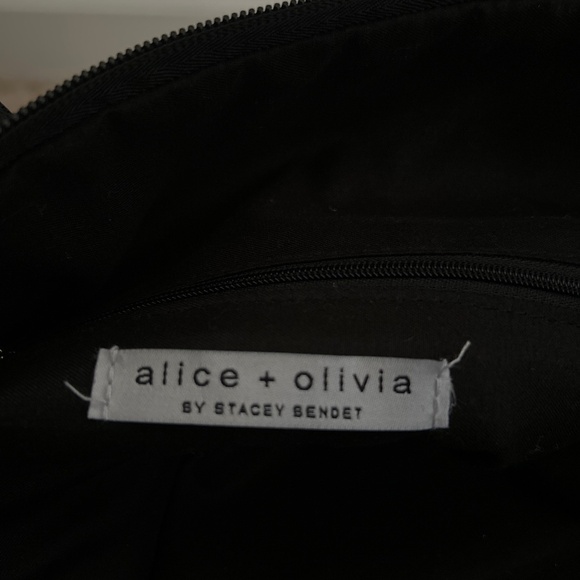 Duffle Bag - Picture 4 of 4